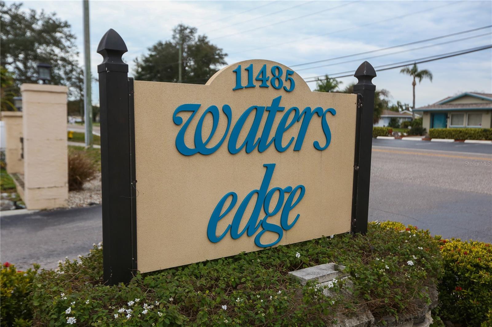 Image 42 of 44 For 11485 Oakhurst Road 1200-216