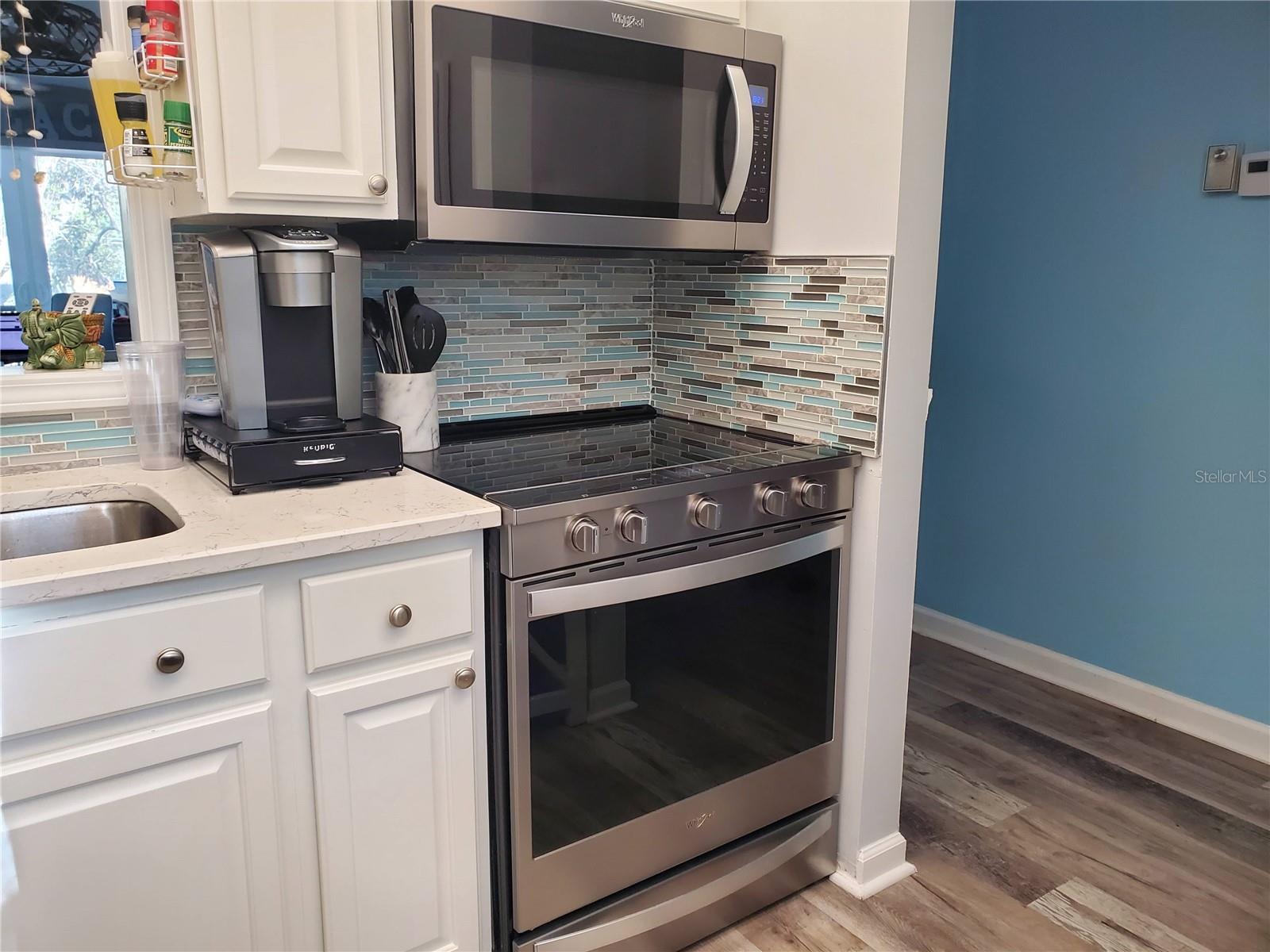 Image 6 of 44 For 11485 Oakhurst Road 1200-216