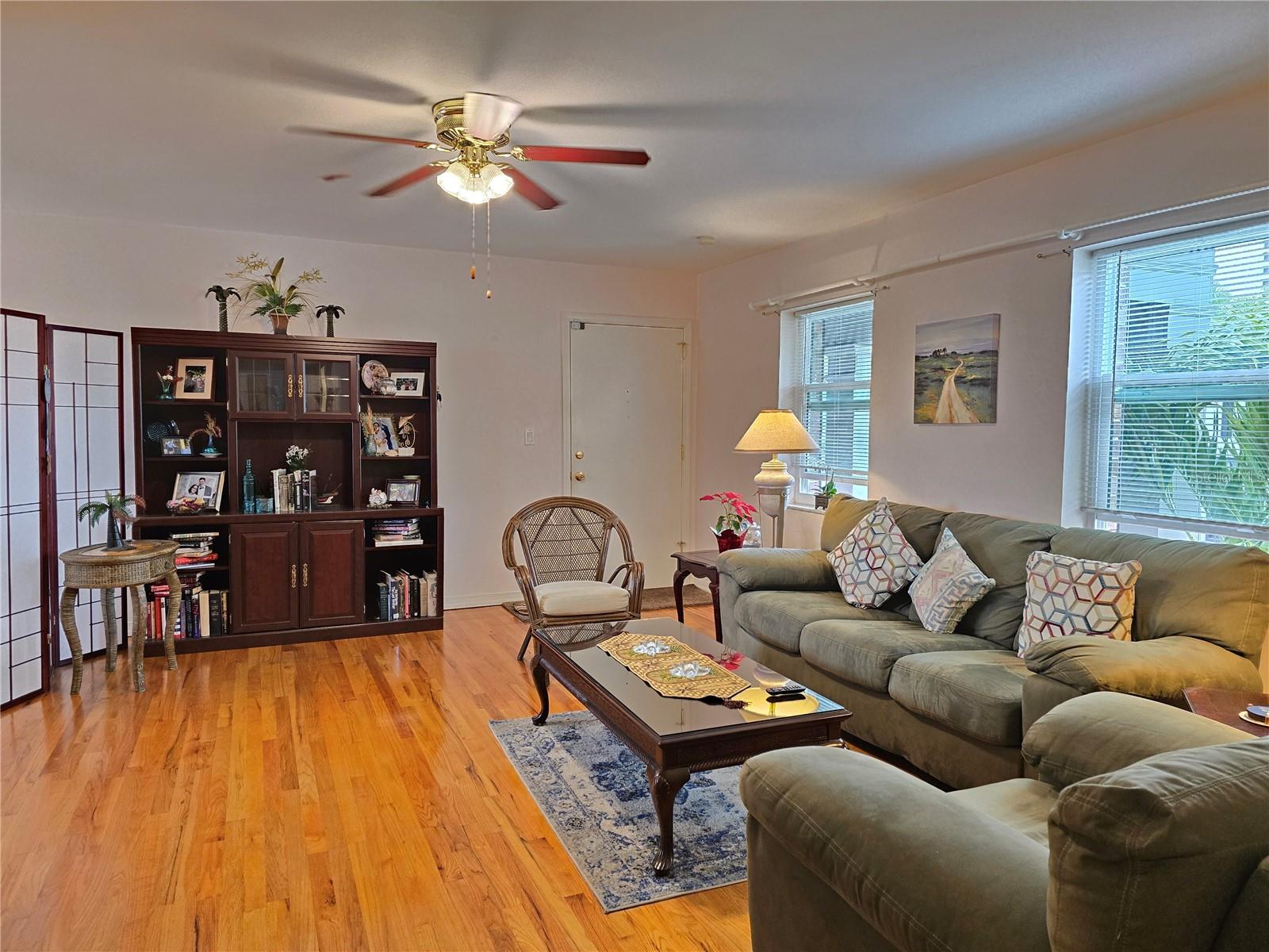 Image 13 of 31 For 1120 Rue Des Chateaux 2a