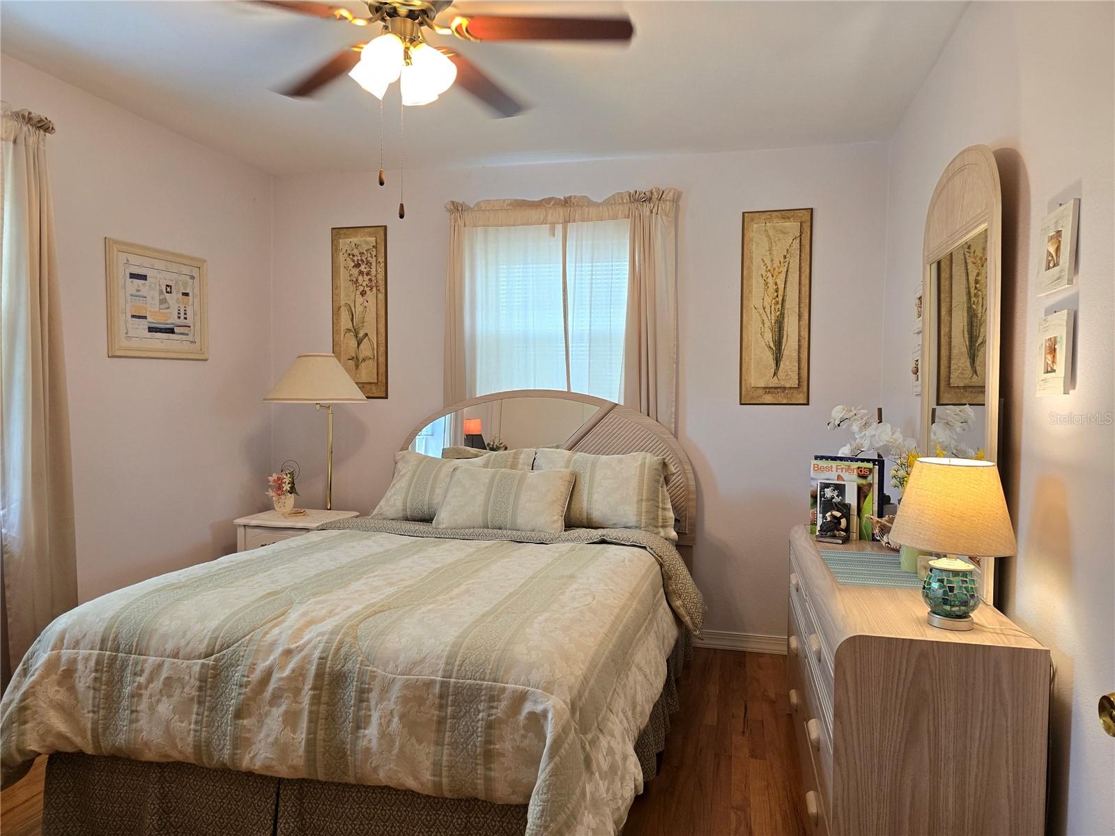 Image 21 of 31 For 1120 Rue Des Chateaux 2a