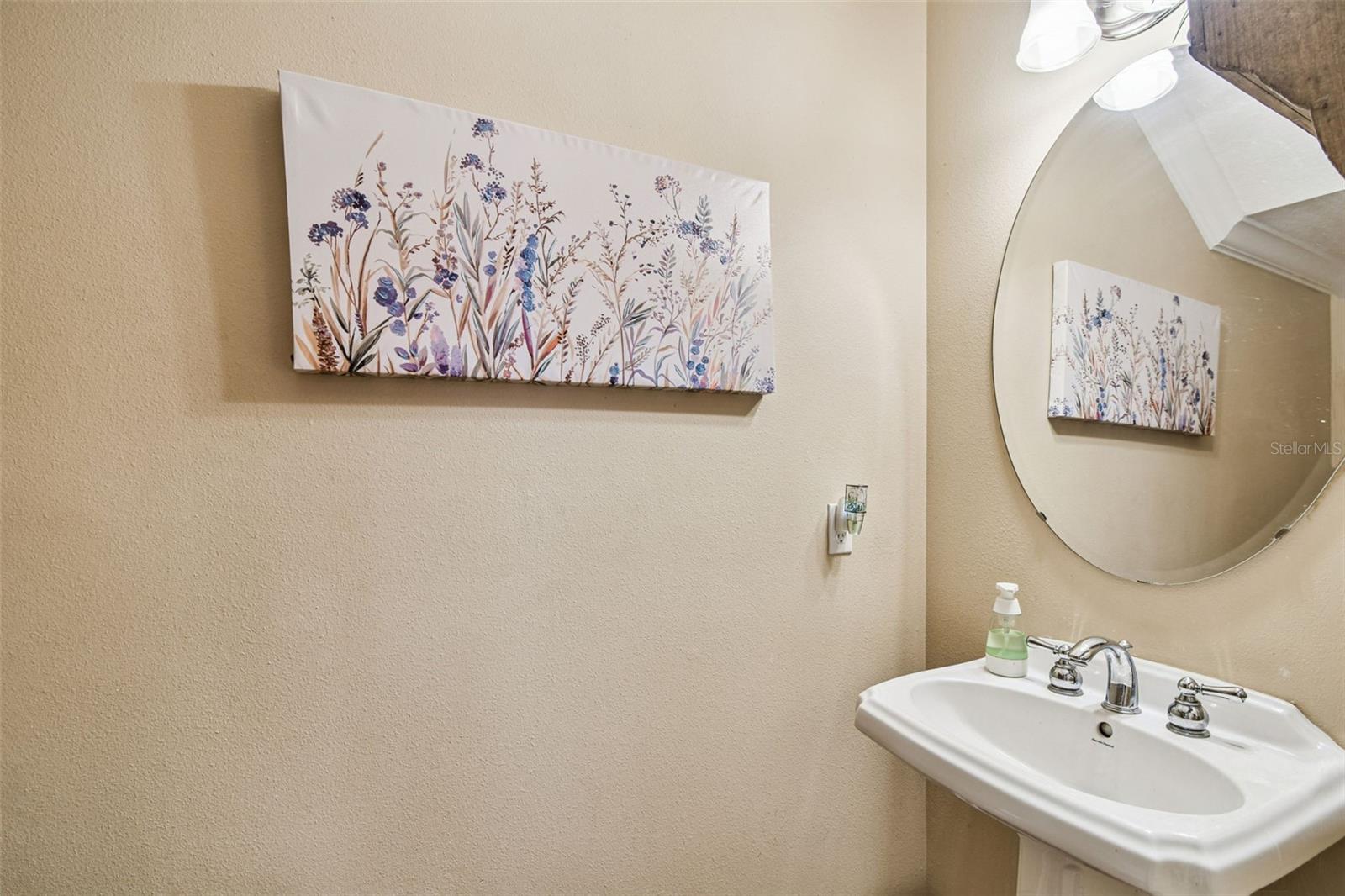 Image 18 of 22 For 268 Valencia Circle