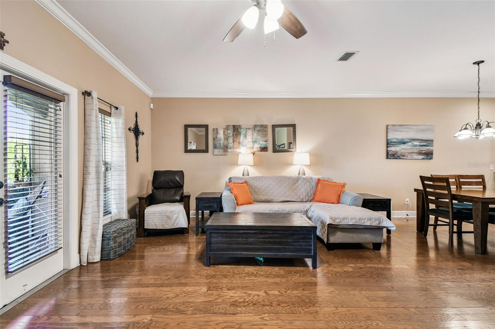 Image 8 of 22 For 268 Valencia Circle