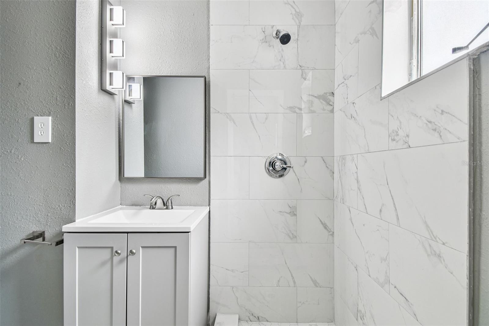 Image 10 of 35 For 6016 Arthur Avenue