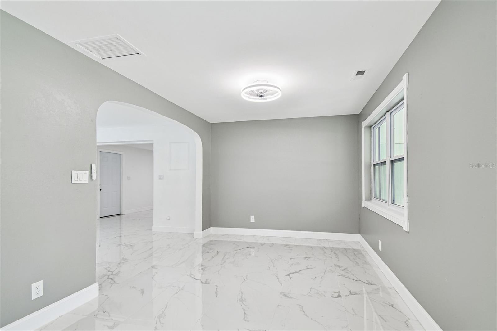 Image 15 of 35 For 6016 Arthur Avenue