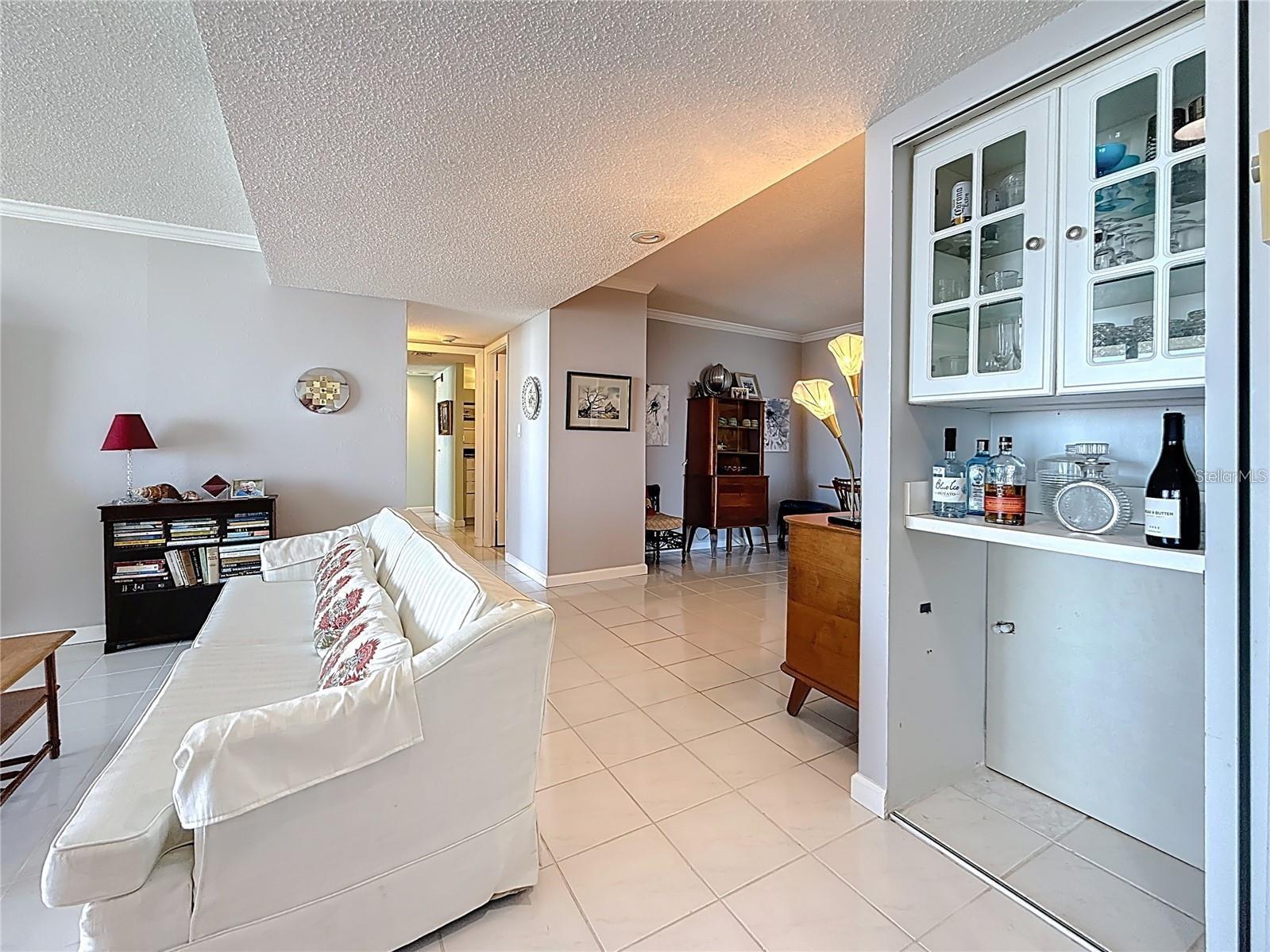 Listing photo id 17 for Key Capri Key Capri  301