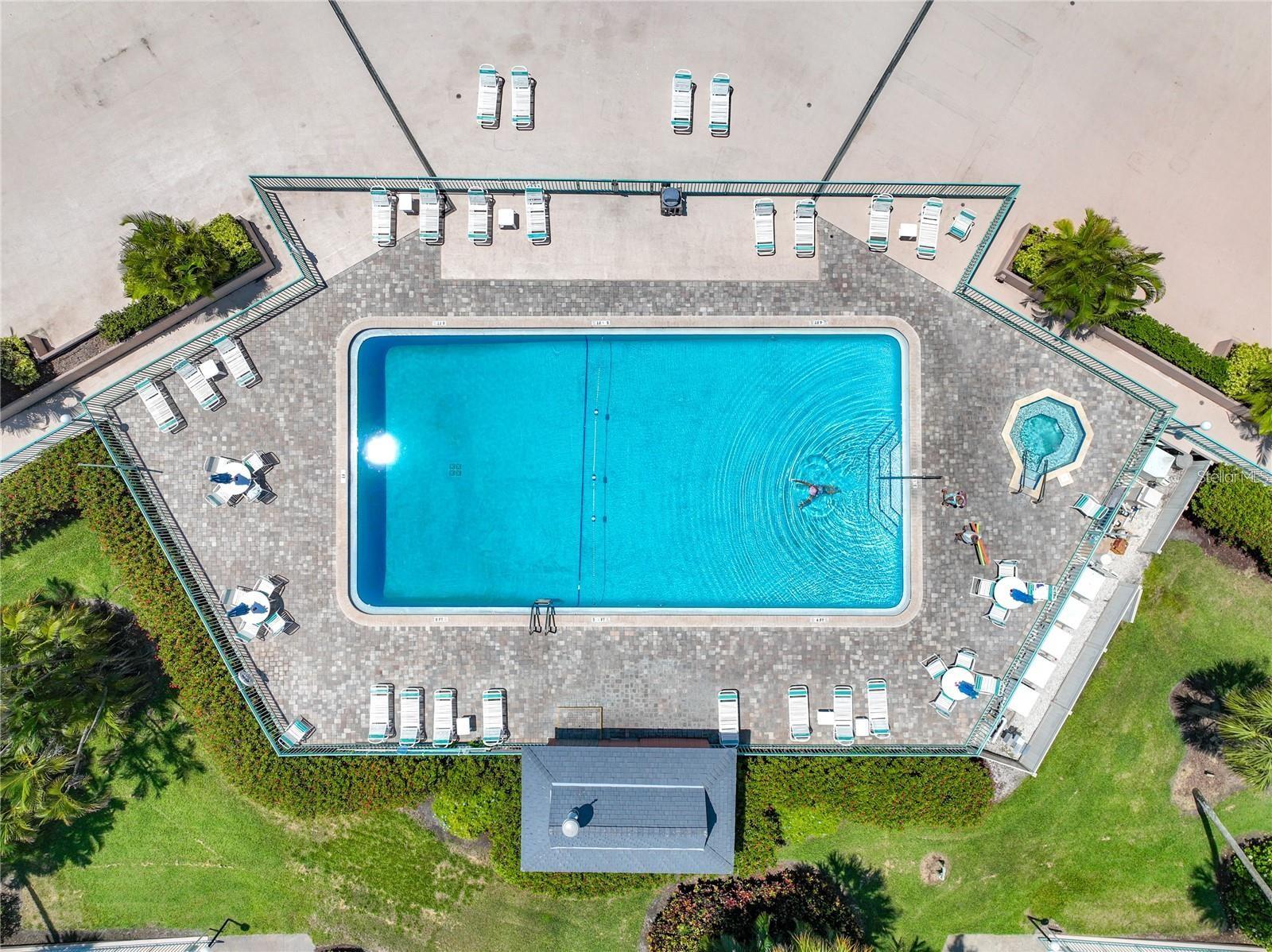 Listing photo id 55 for Key Capri Key Capri  301