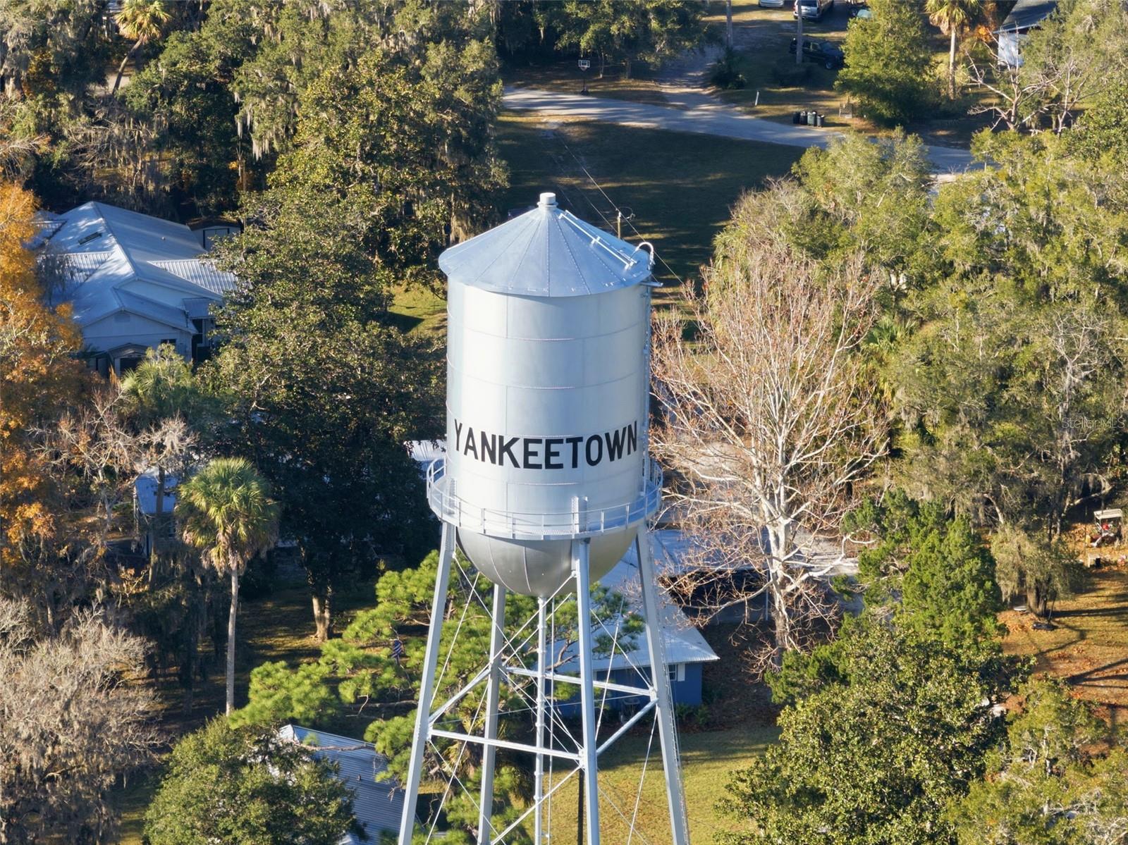 Image 37 of 63 For 16 52nd Street