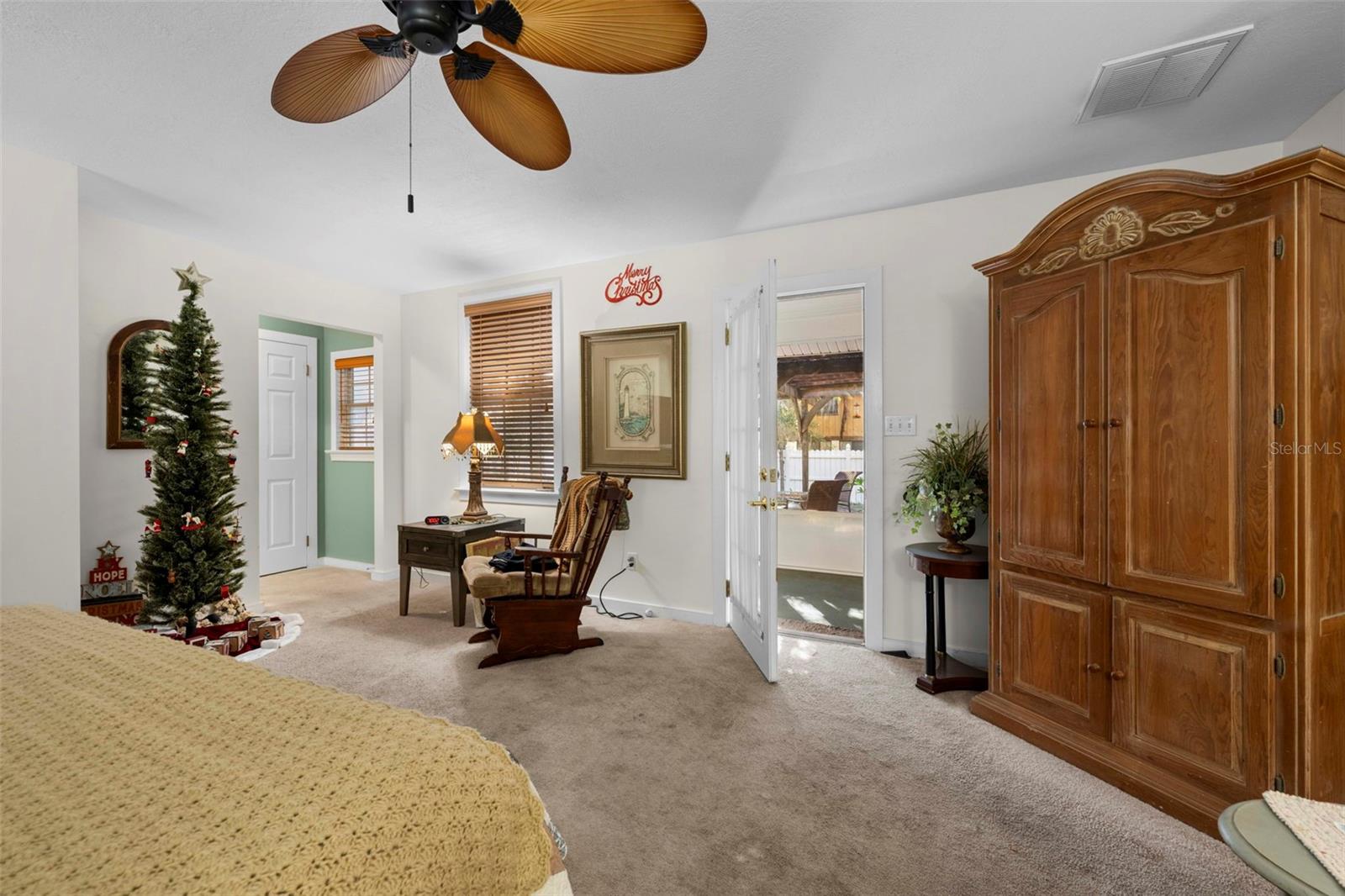 Image 49 of 63 For 16 52nd Street