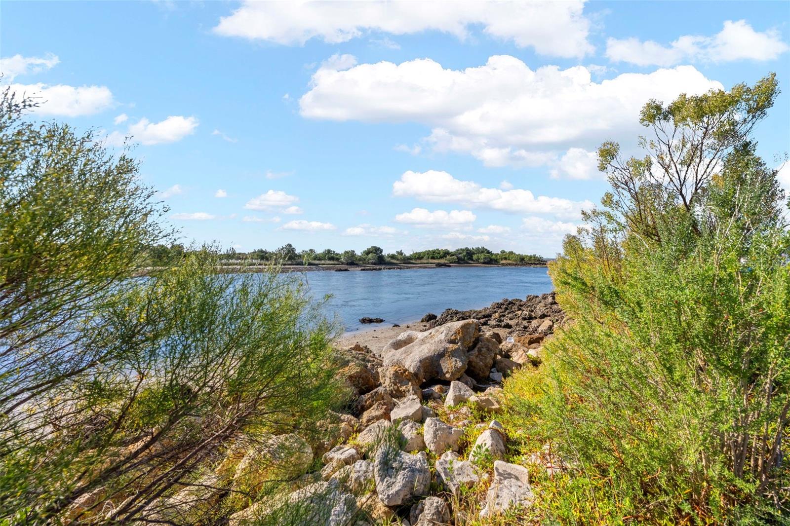 Image 58 of 63 For 16 52nd Street