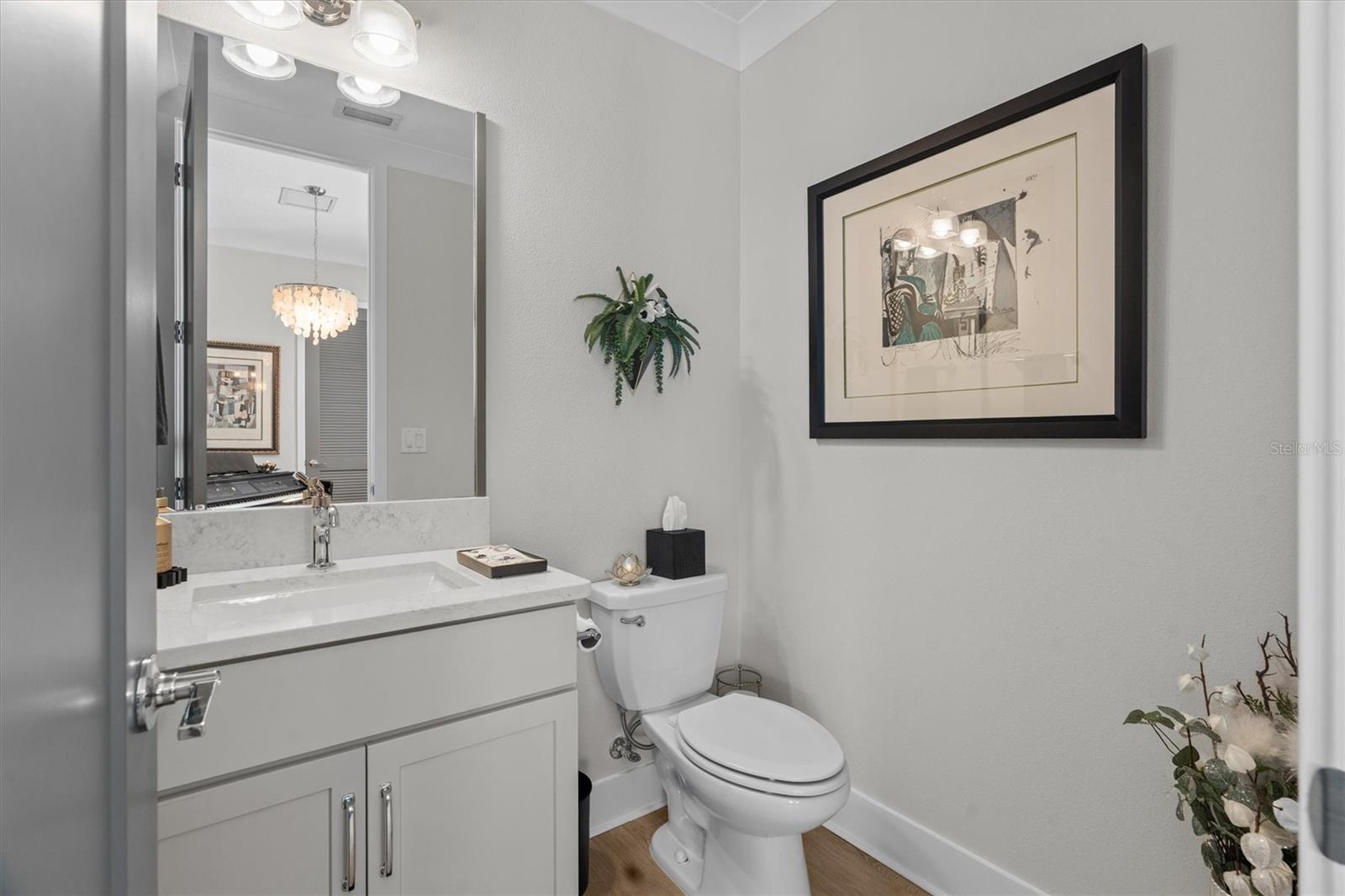 Image 15 of 54 For 946 Highland Avenue 27