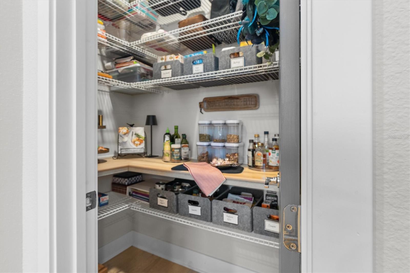 Image 23 of 54 For 946 Highland Avenue 27