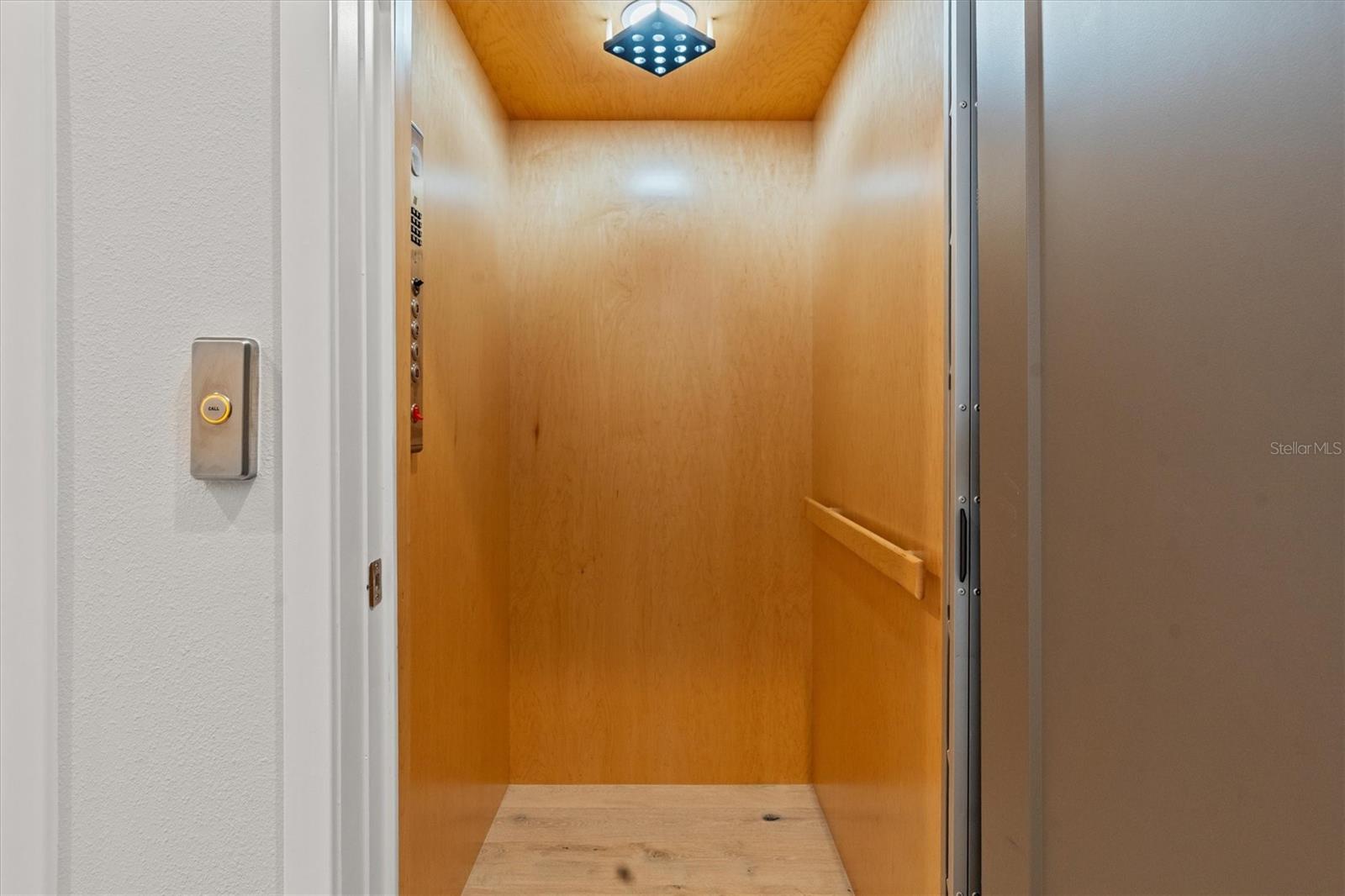 Image 33 of 54 For 946 Highland Avenue 27