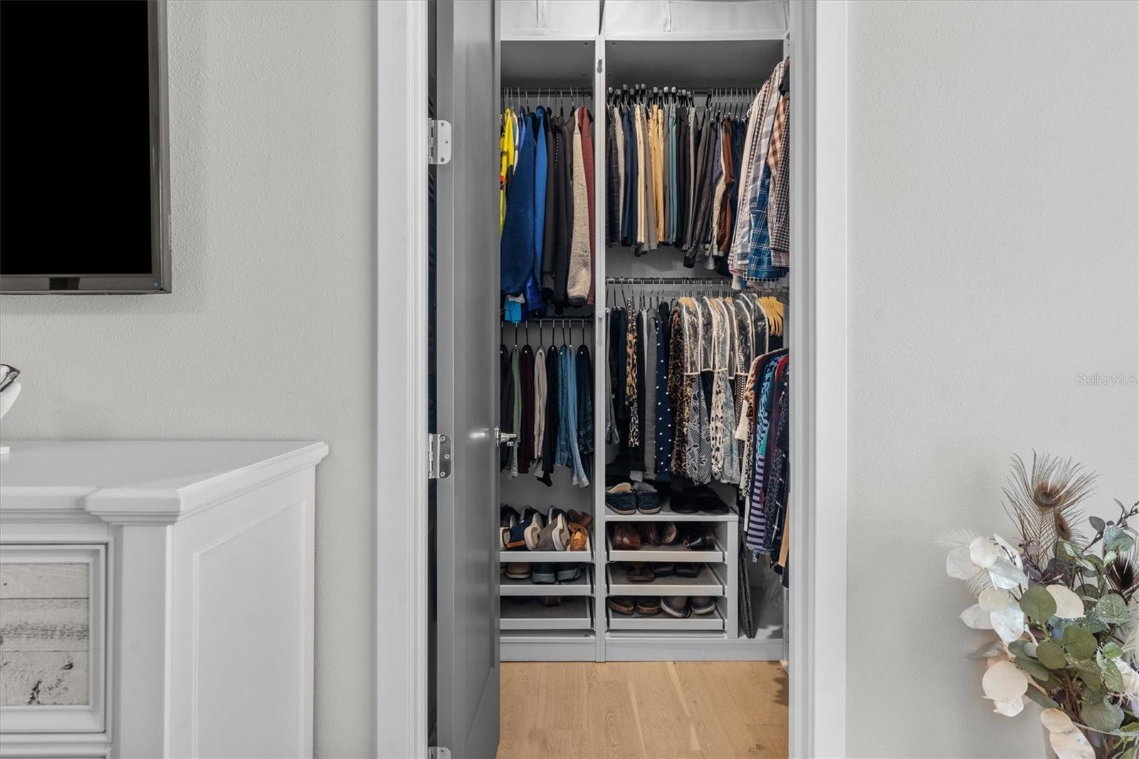 Image 37 of 54 For 946 Highland Avenue 27