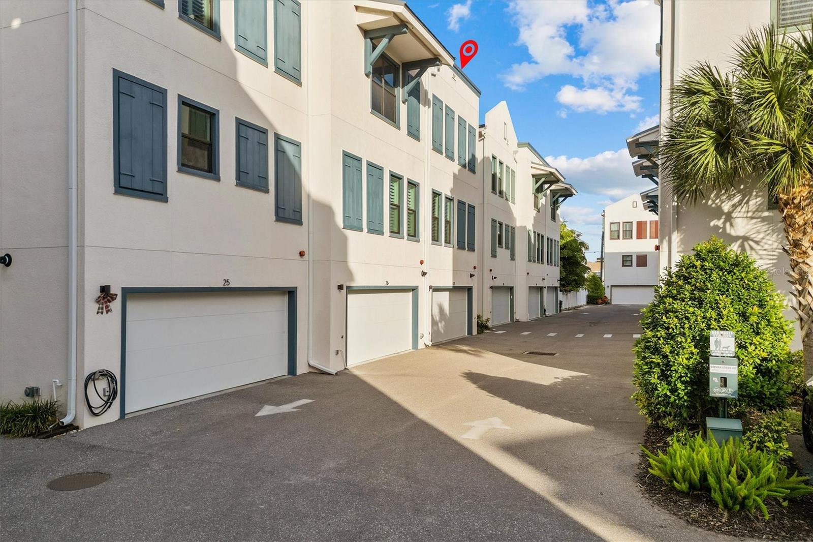 Image 50 of 54 For 946 Highland Avenue 27