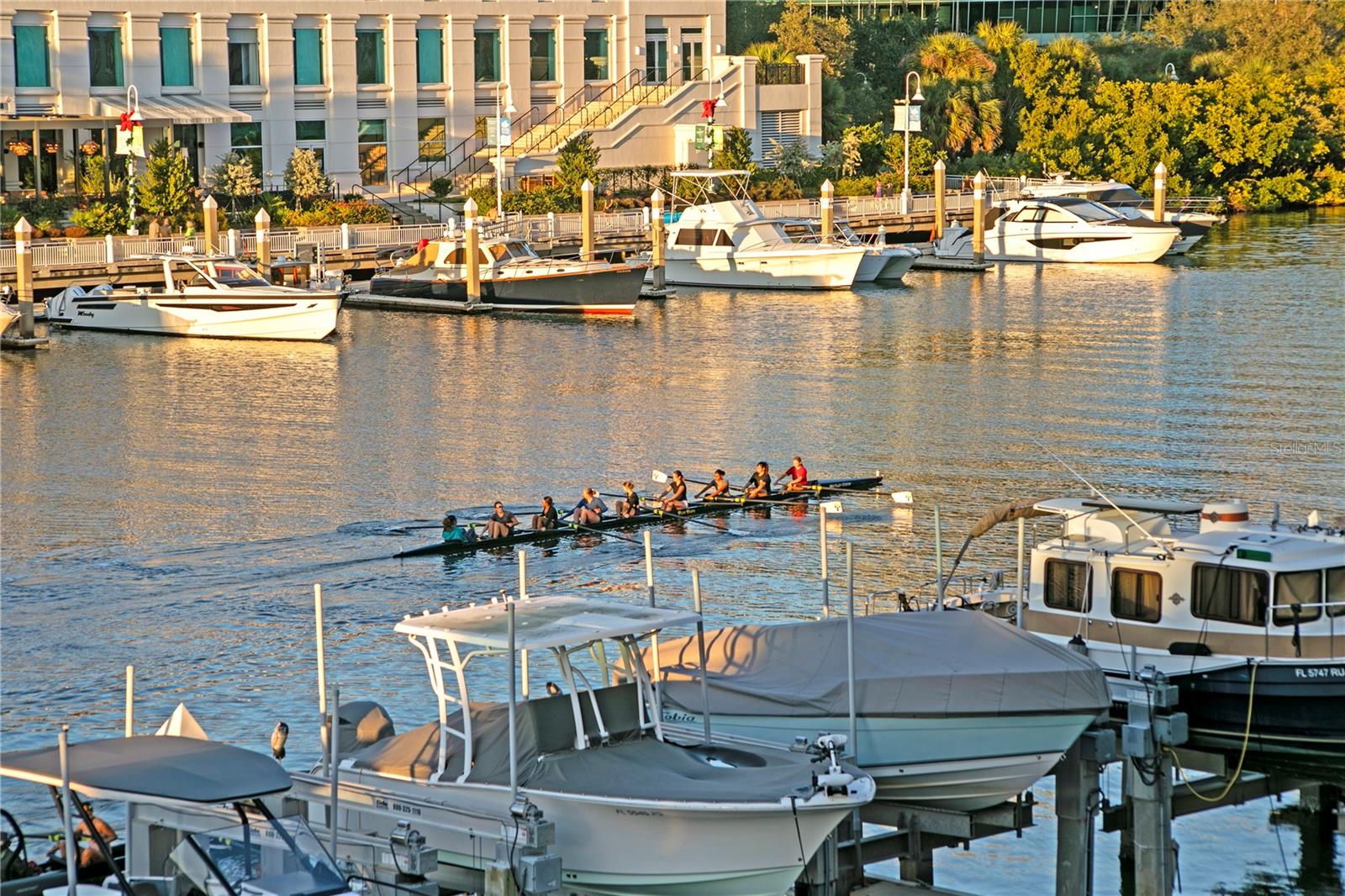 Image 13 of 60 For 700 Harbour Island Boulevard 218