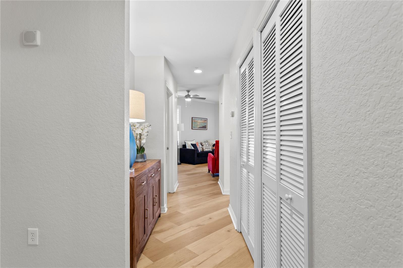 Image 2 of 60 For 700 Harbour Island Boulevard 218