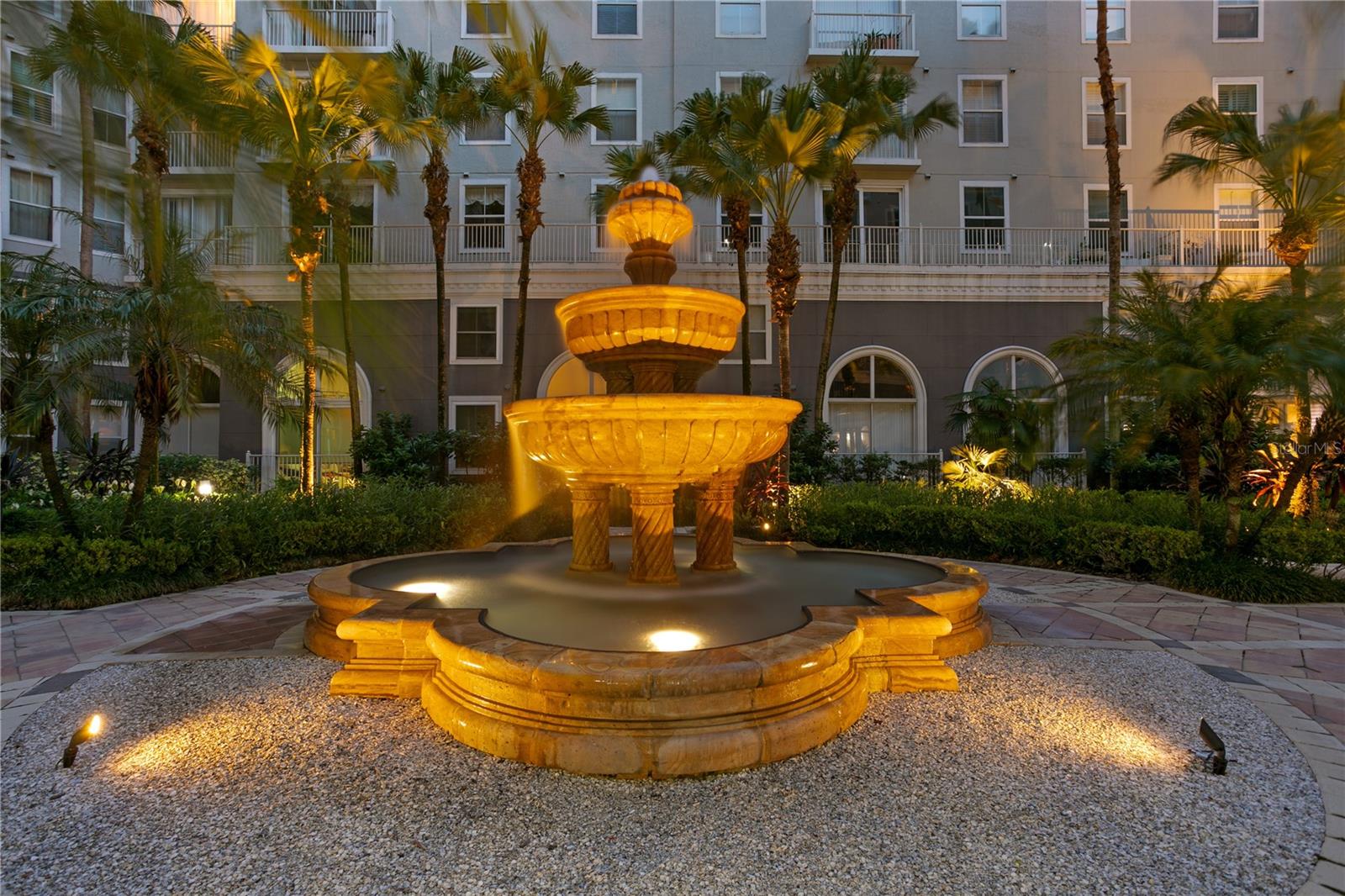 Image 35 of 60 For 700 Harbour Island Boulevard 218