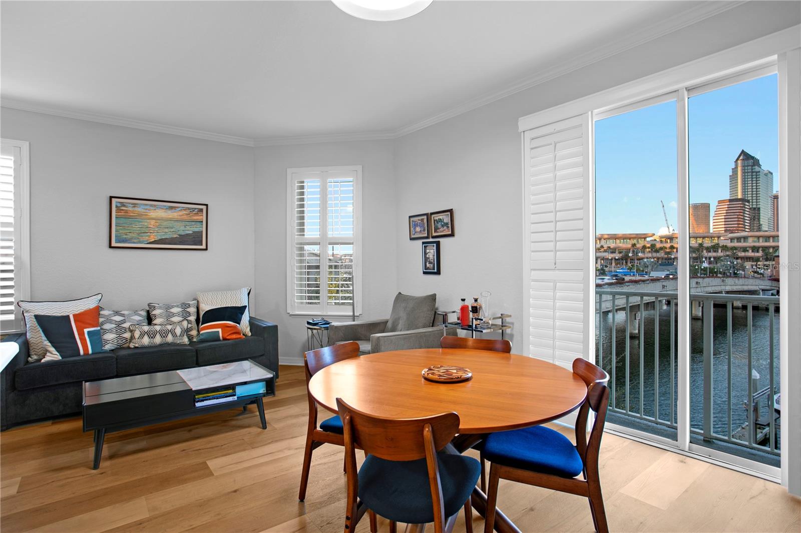 Image 5 of 60 For 700 Harbour Island Boulevard 218