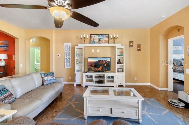 Image 20 of 57 For 14509 Strathglass Drive