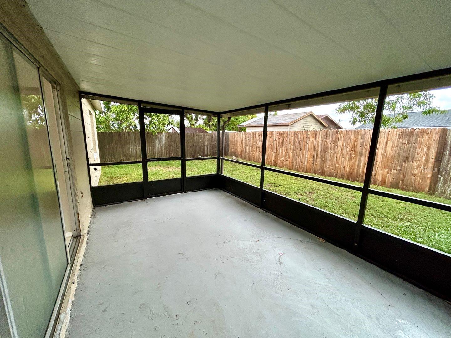 Image 27 of 27 For 1042 Axlewood Circle