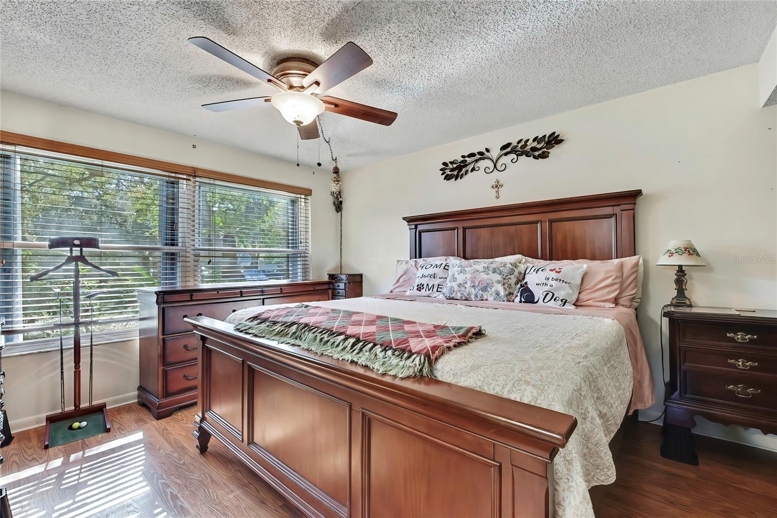 Listing photo id 14 for 4712 Temple Heights Road