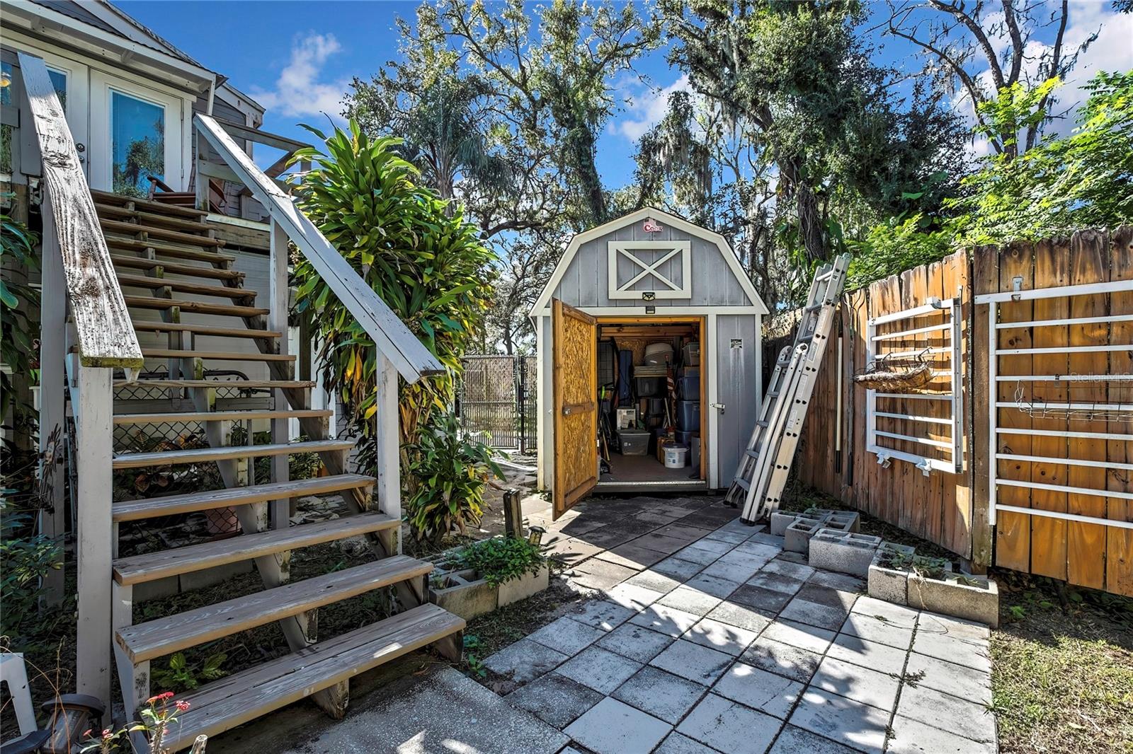 Listing photo id 28 for 4712 Temple Heights Road