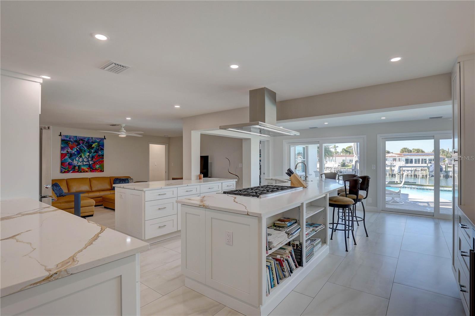 Image 18 of 71 For 4401 43rd Street S