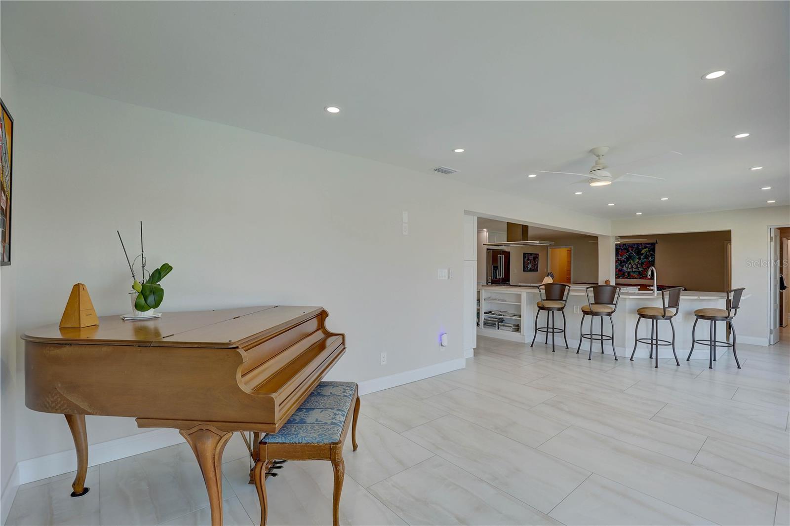 Image 26 of 71 For 4401 43rd Street S