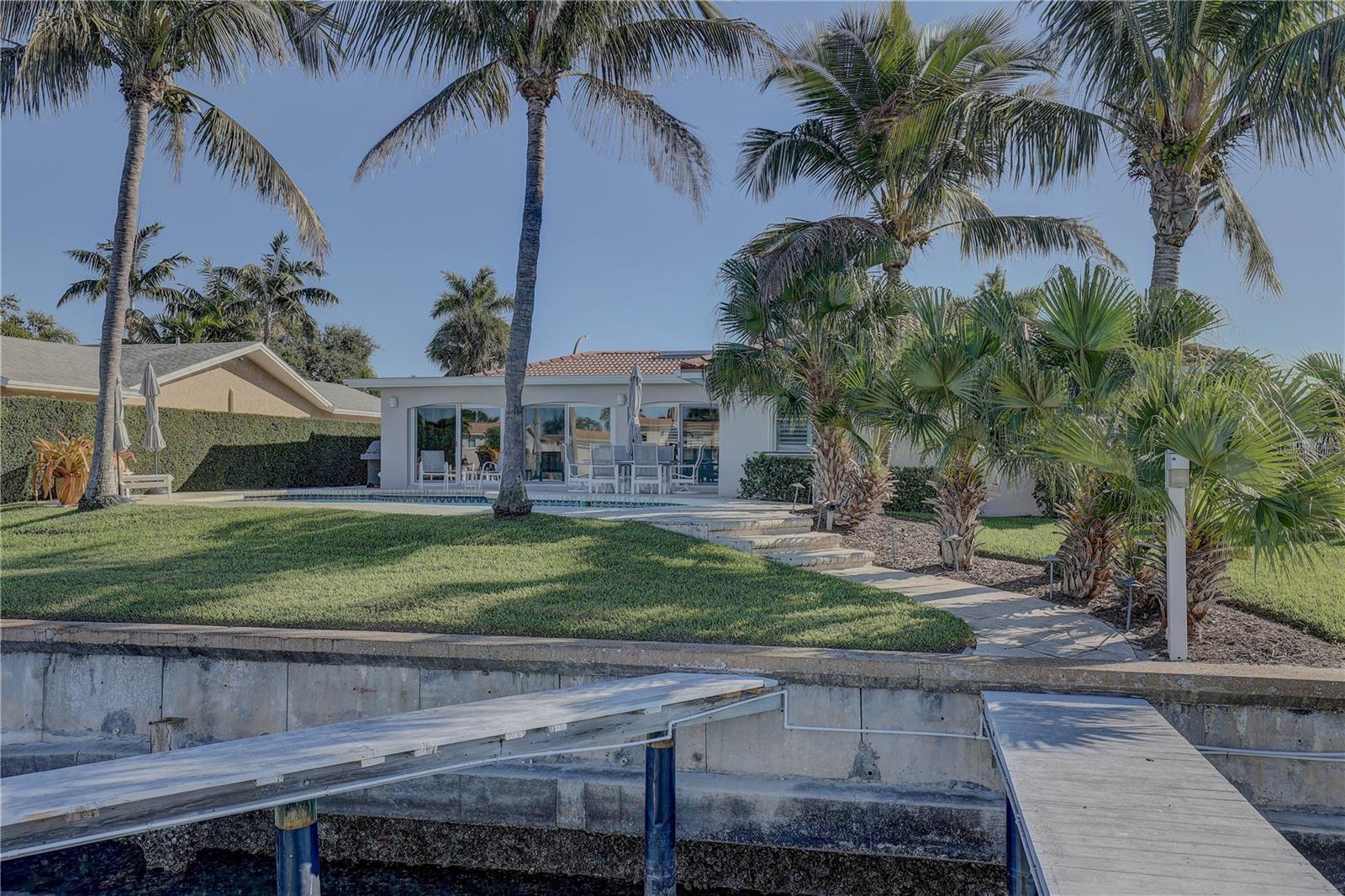 Image 53 of 71 For 4401 43rd Street S