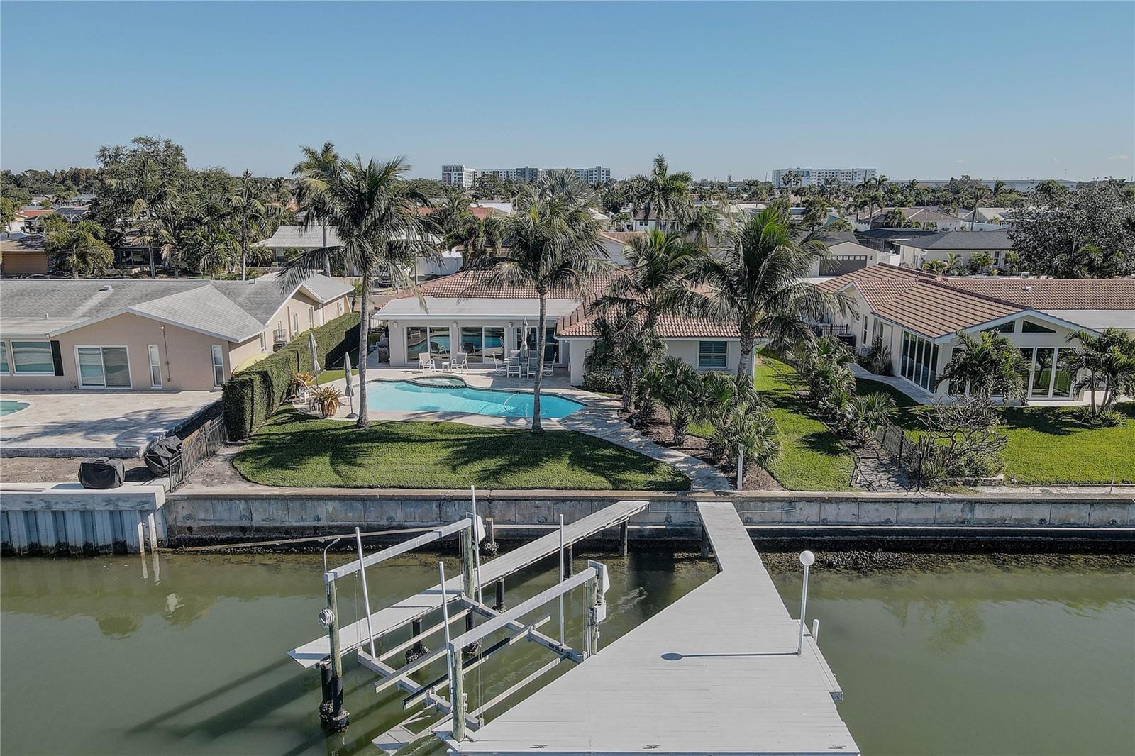 Image 54 of 71 For 4401 43rd Street S