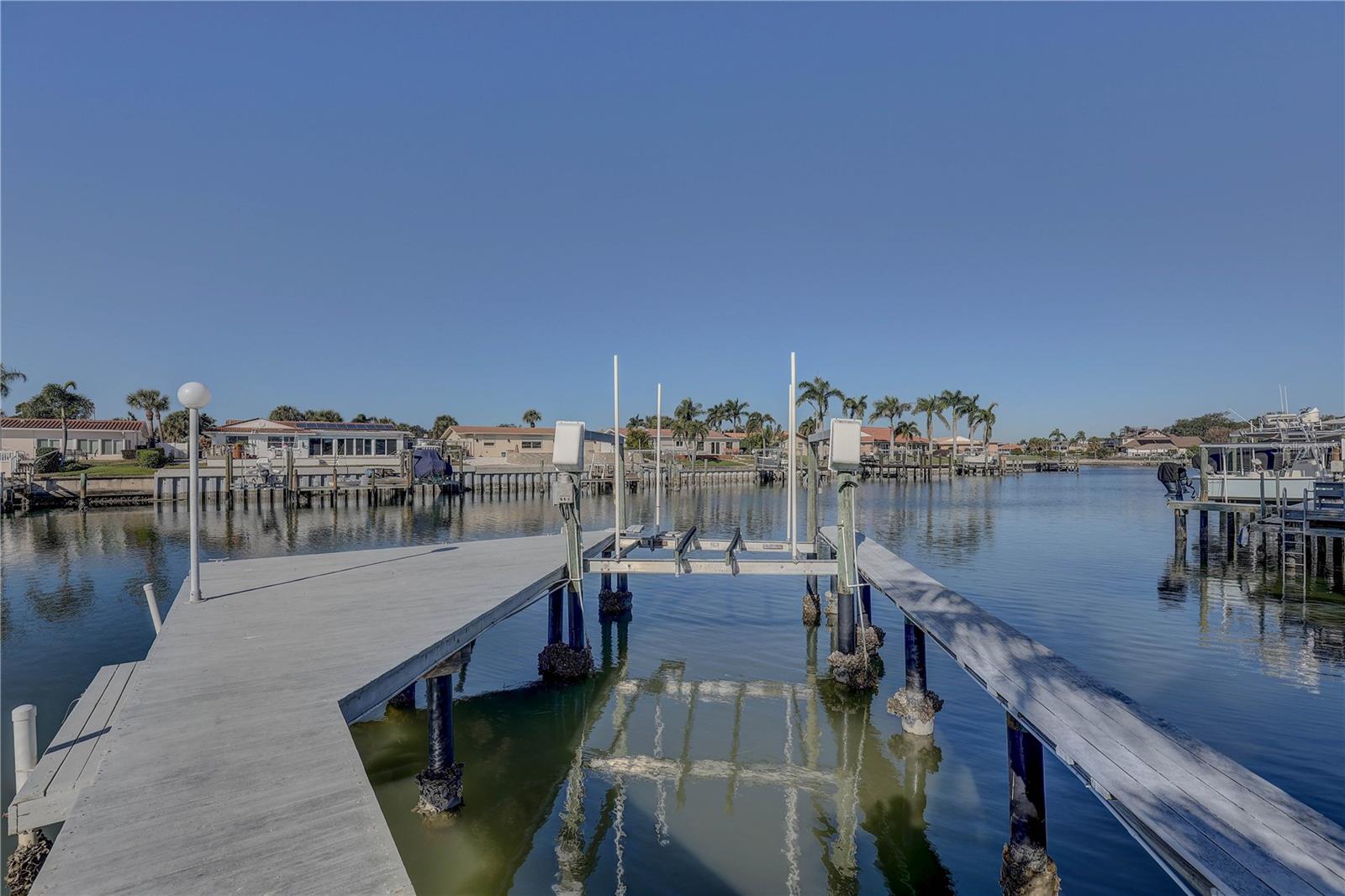 Image 56 of 71 For 4401 43rd Street S