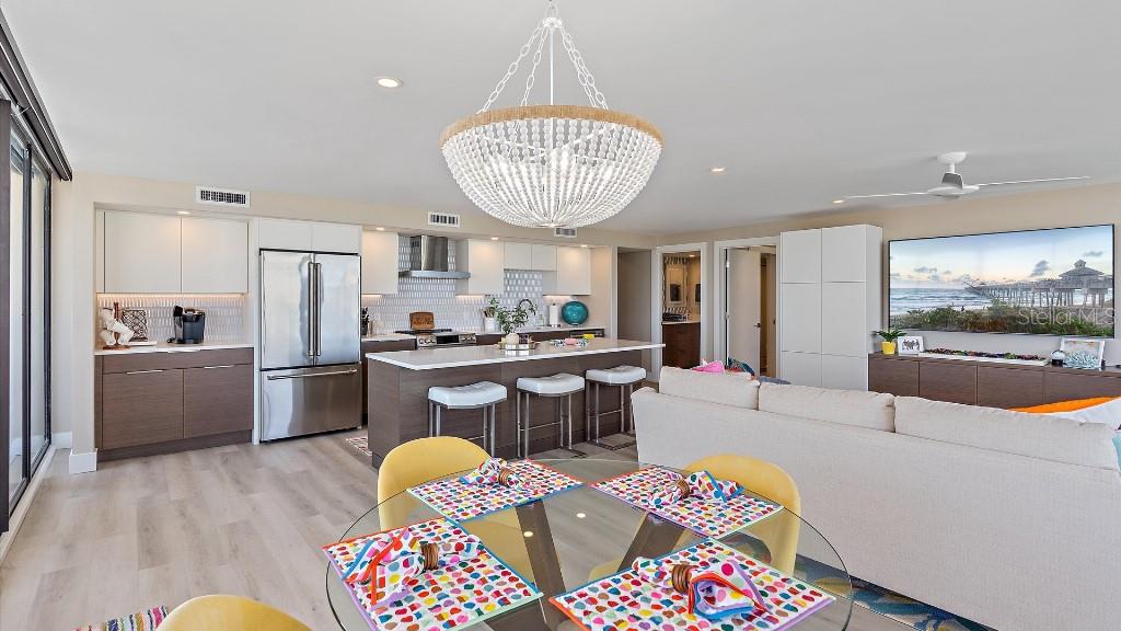 Image 10 of 23 For 5400 Ocean Boulevard 8-04