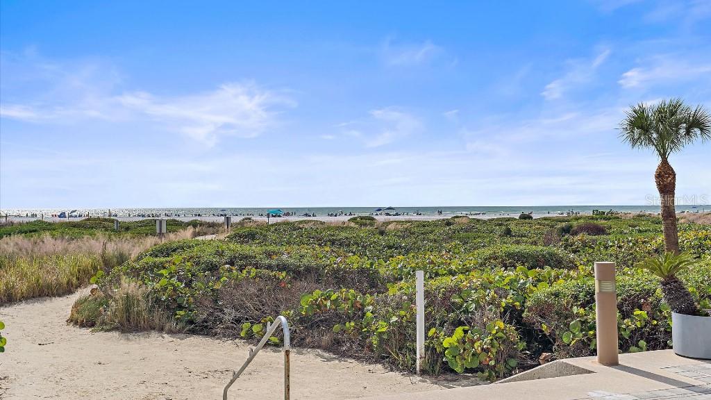 Image 22 of 23 For 5400 Ocean Boulevard 8-04