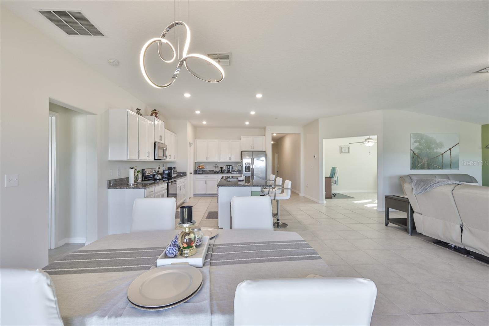 Listing photo id 11 for 13575 Willow Bluestar Loop