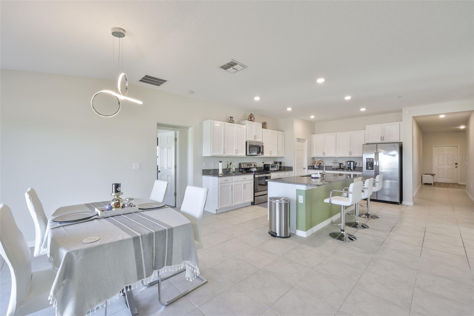 Listing photo id 12 for 13575 Willow Bluestar Loop