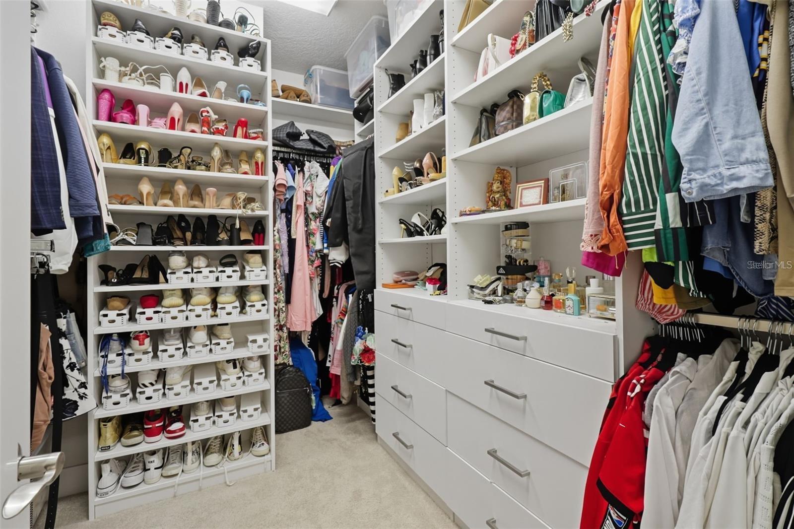 Image 15 of 29 For 2511 Grady Avenue 34