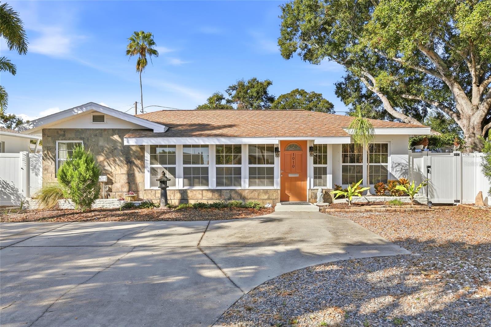 Details for 1010 45th Street North, ST PETERSBURG, FL 33713