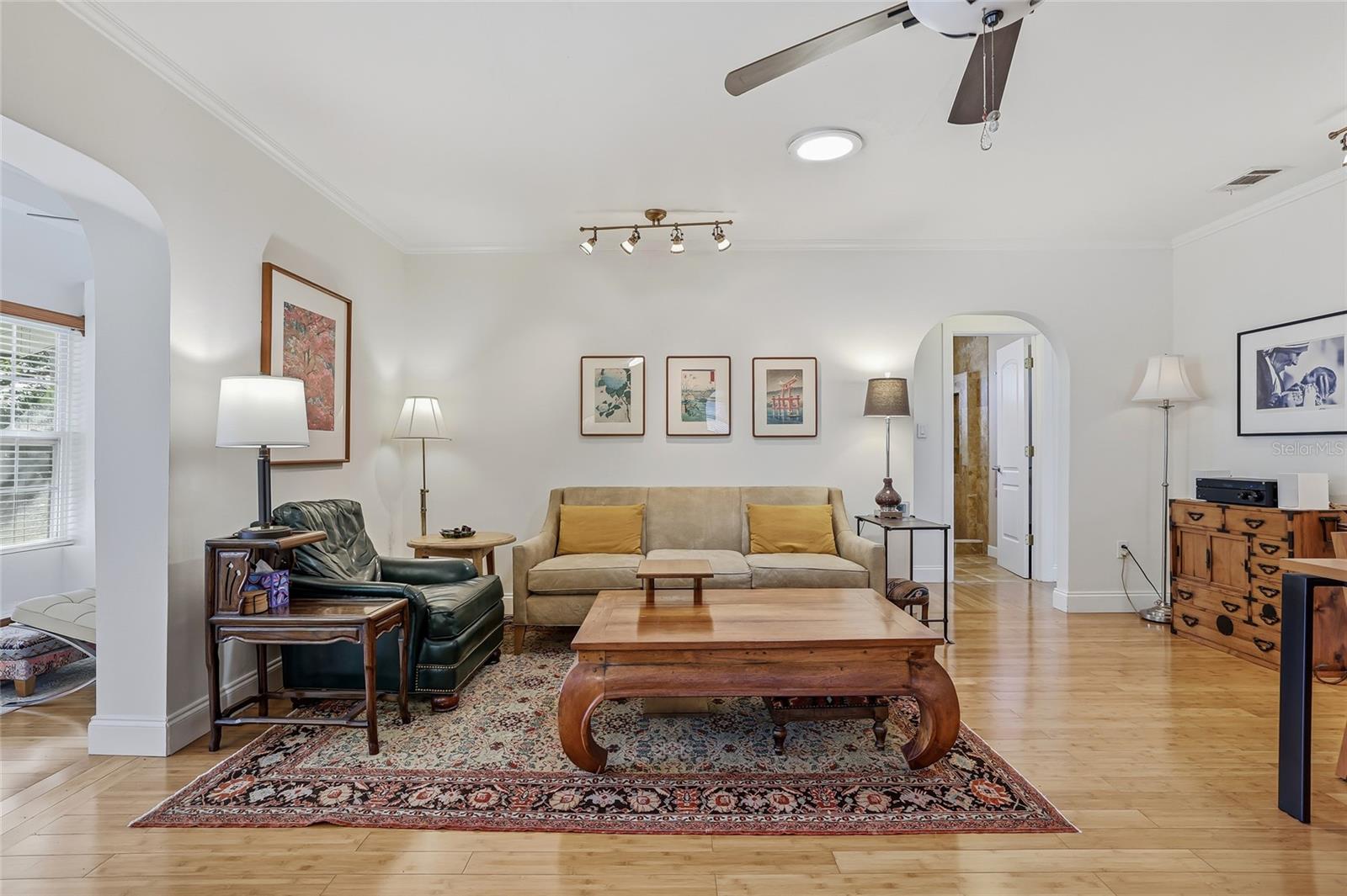 Image 11 of 43 For 1010 45th Street North