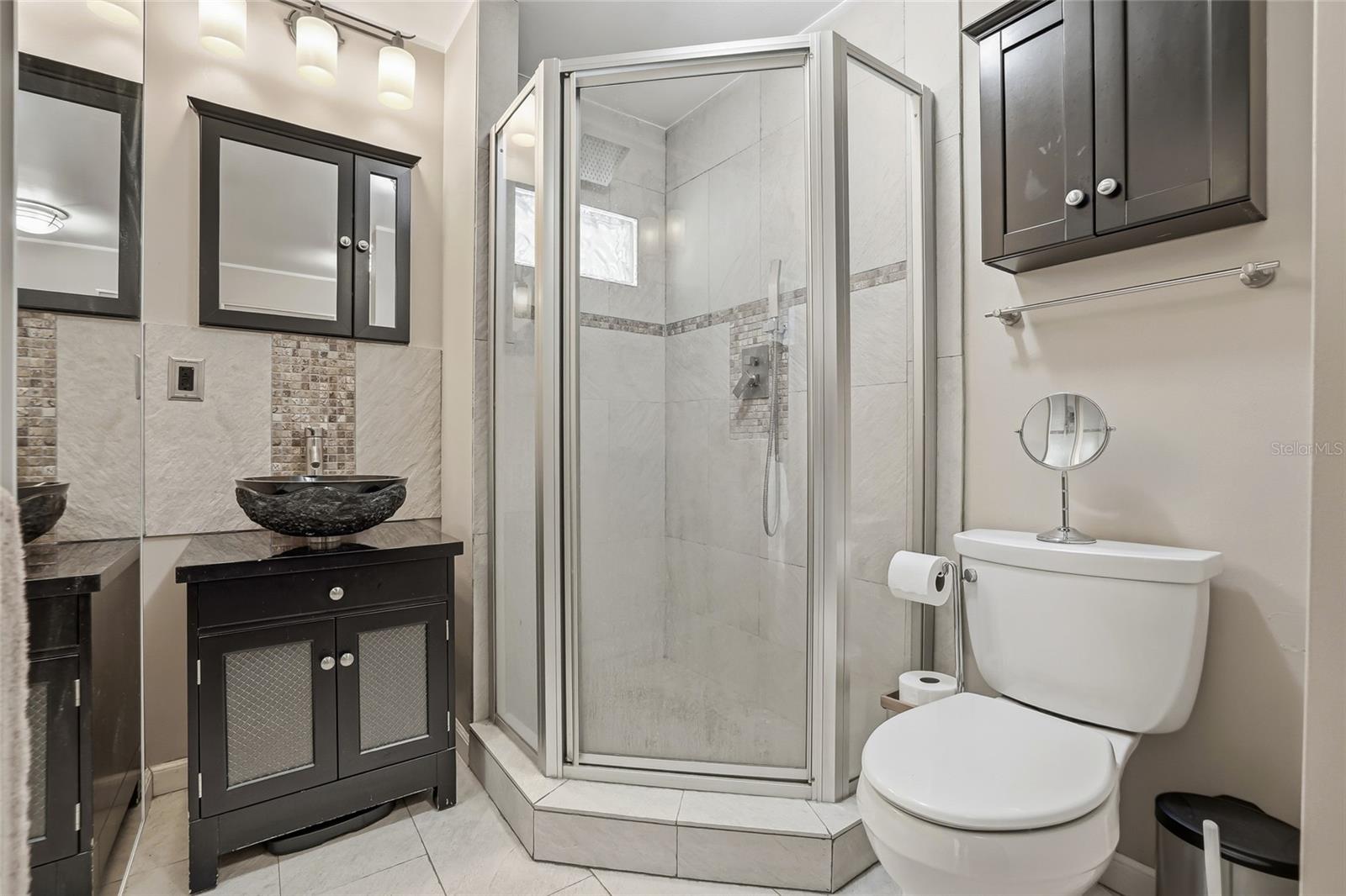 Image 18 of 43 For 1010 45th Street North