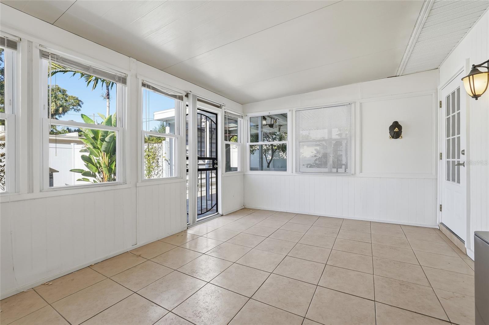 Image 34 of 43 For 1010 45th Street North