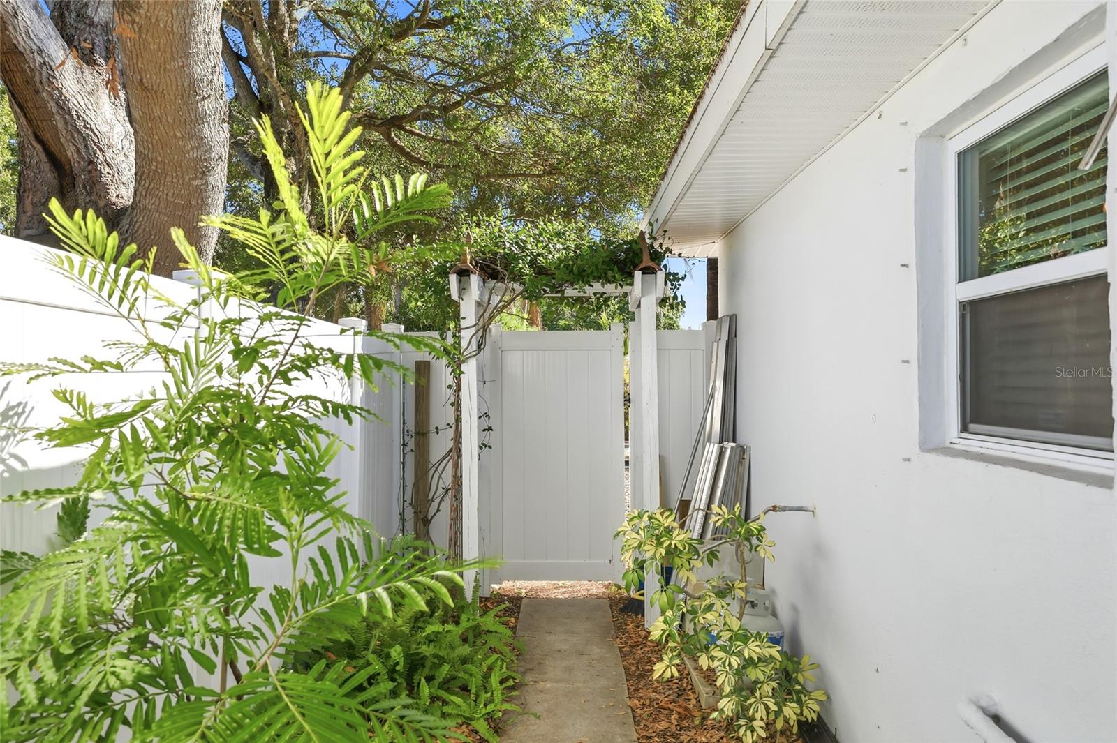 Image 42 of 43 For 1010 45th Street North