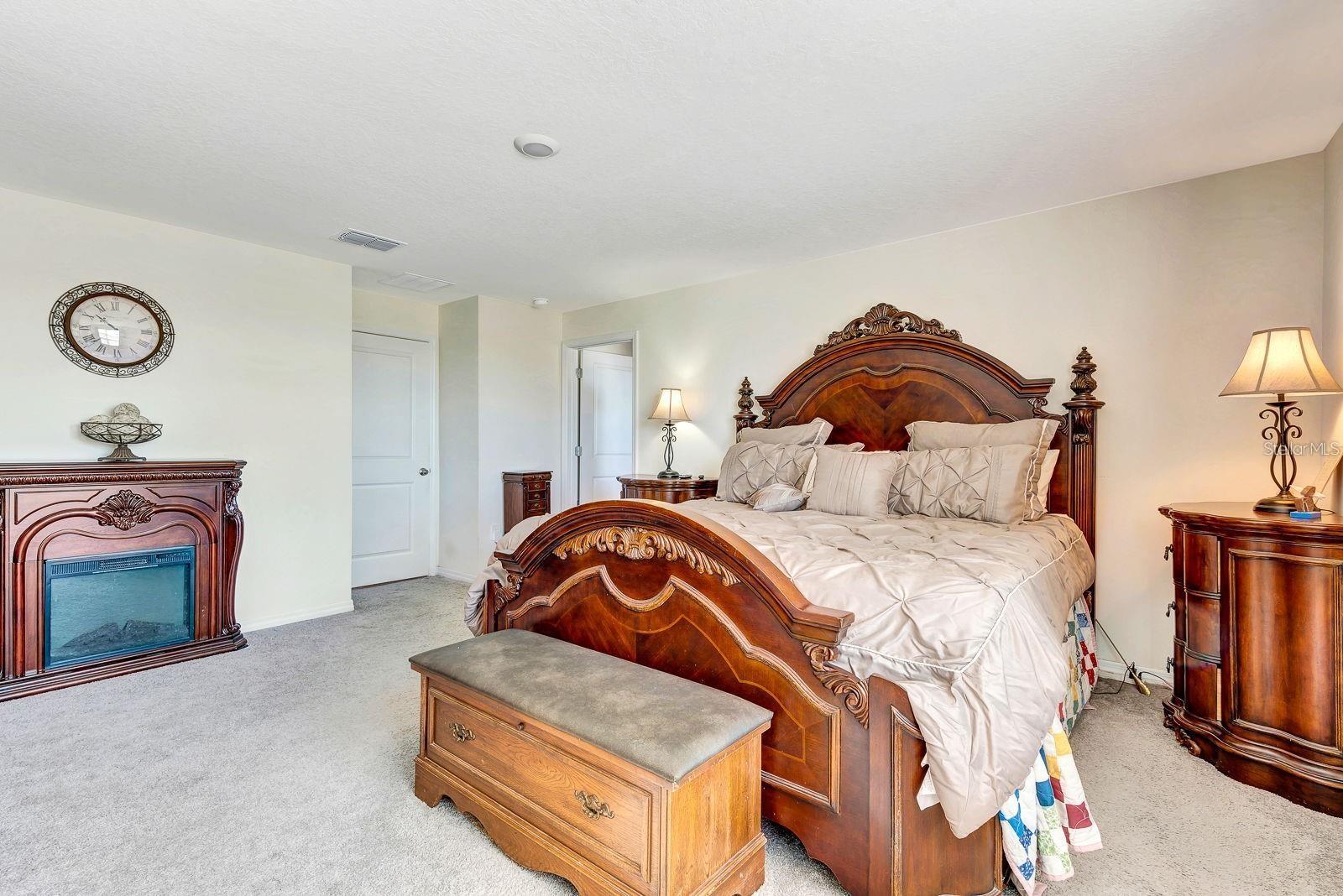 Image 28 of 41 For 2942 Rock Sound Street