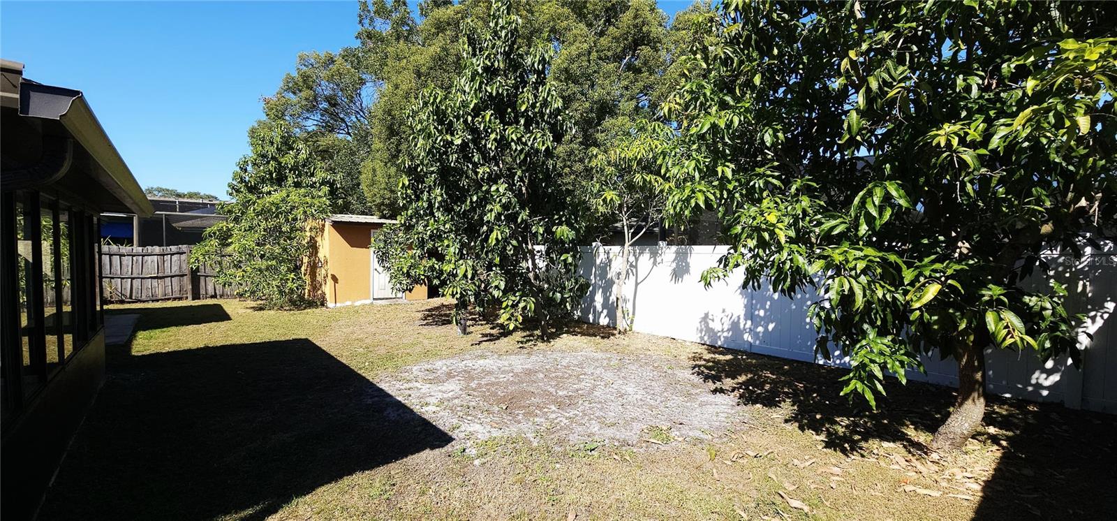 Image 27 of 27 For 4703 Cypress Tree Drive