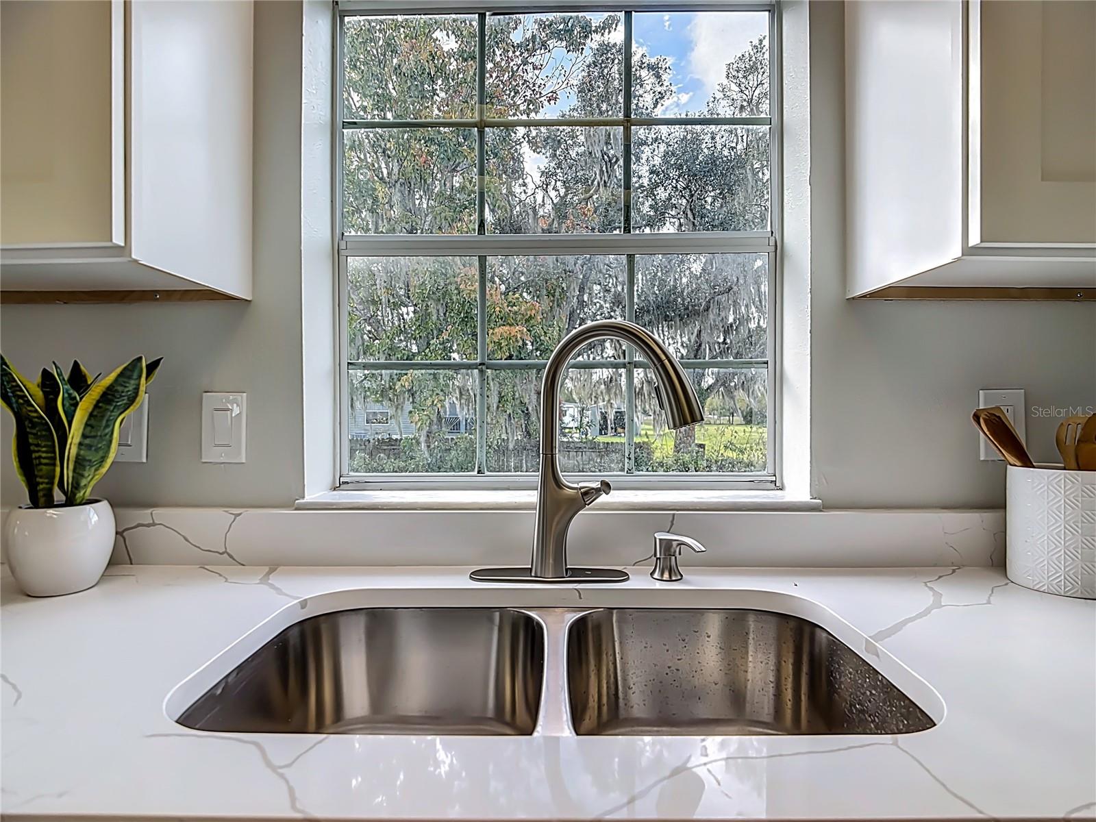 Image 14 of 34 For 5221 R M D Avenue