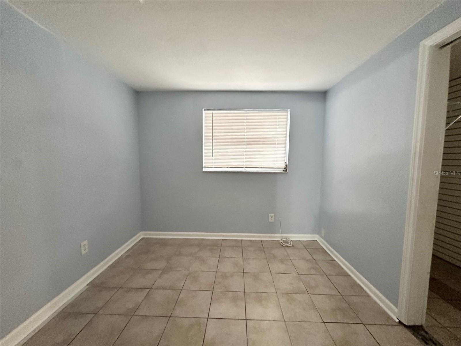 Image 5 of 11 For 13001 120th Street