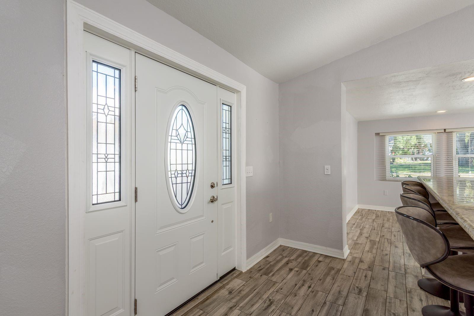 Image 10 of 29 For 819 10th Street Sw A