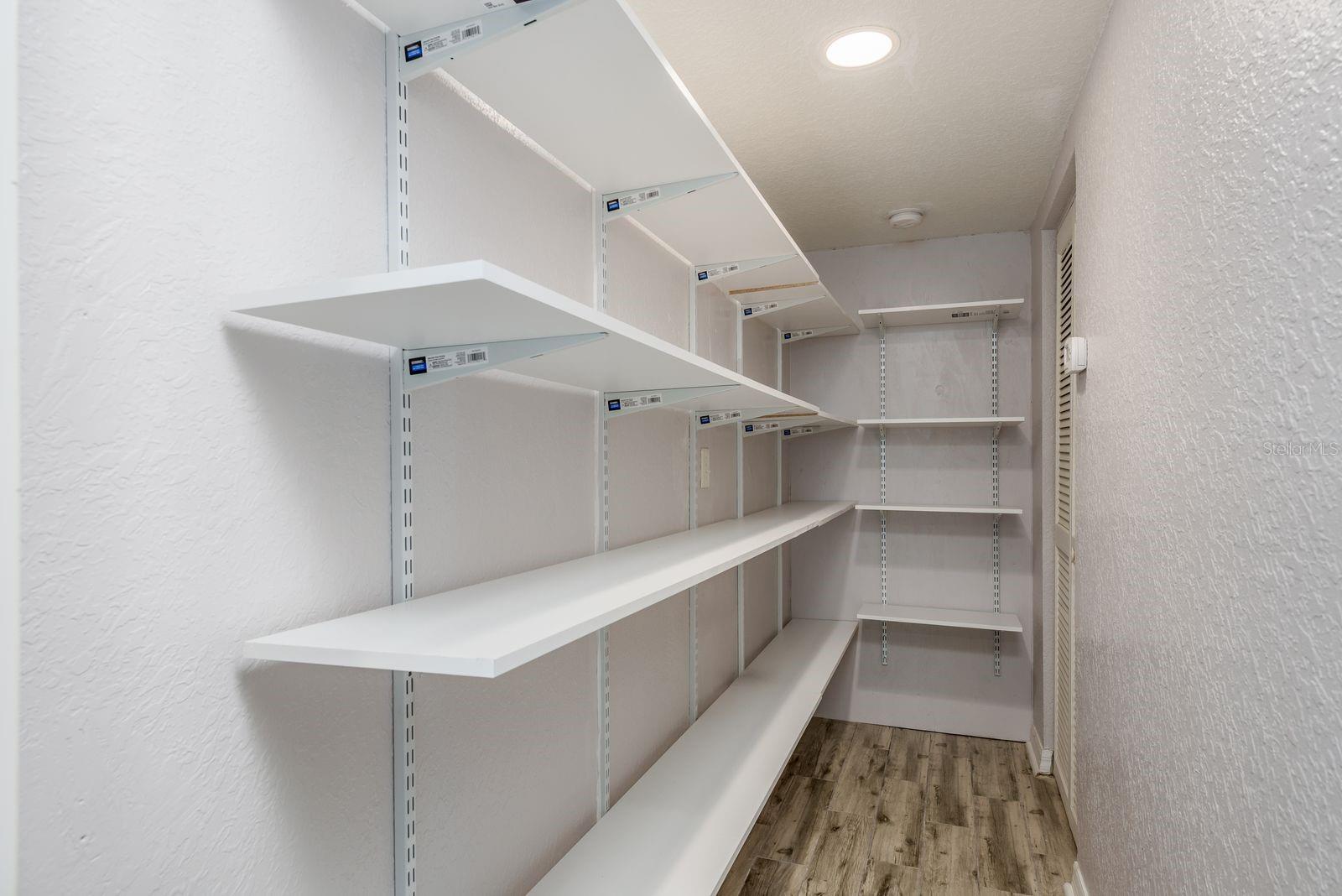 Image 25 of 29 For 819 10th Street Sw A