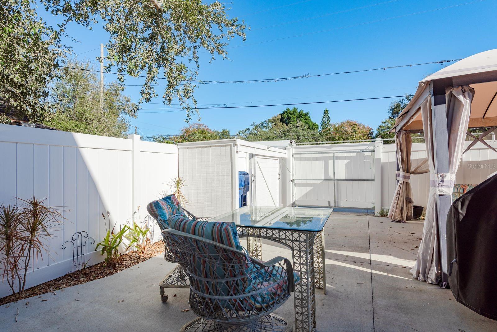 Image 7 of 29 For 819 10th Street Sw A