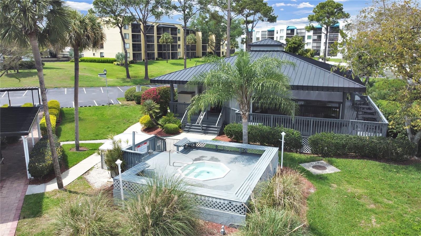 Image 15 of 26 For 2424 Tampa Bay Boulevard D205