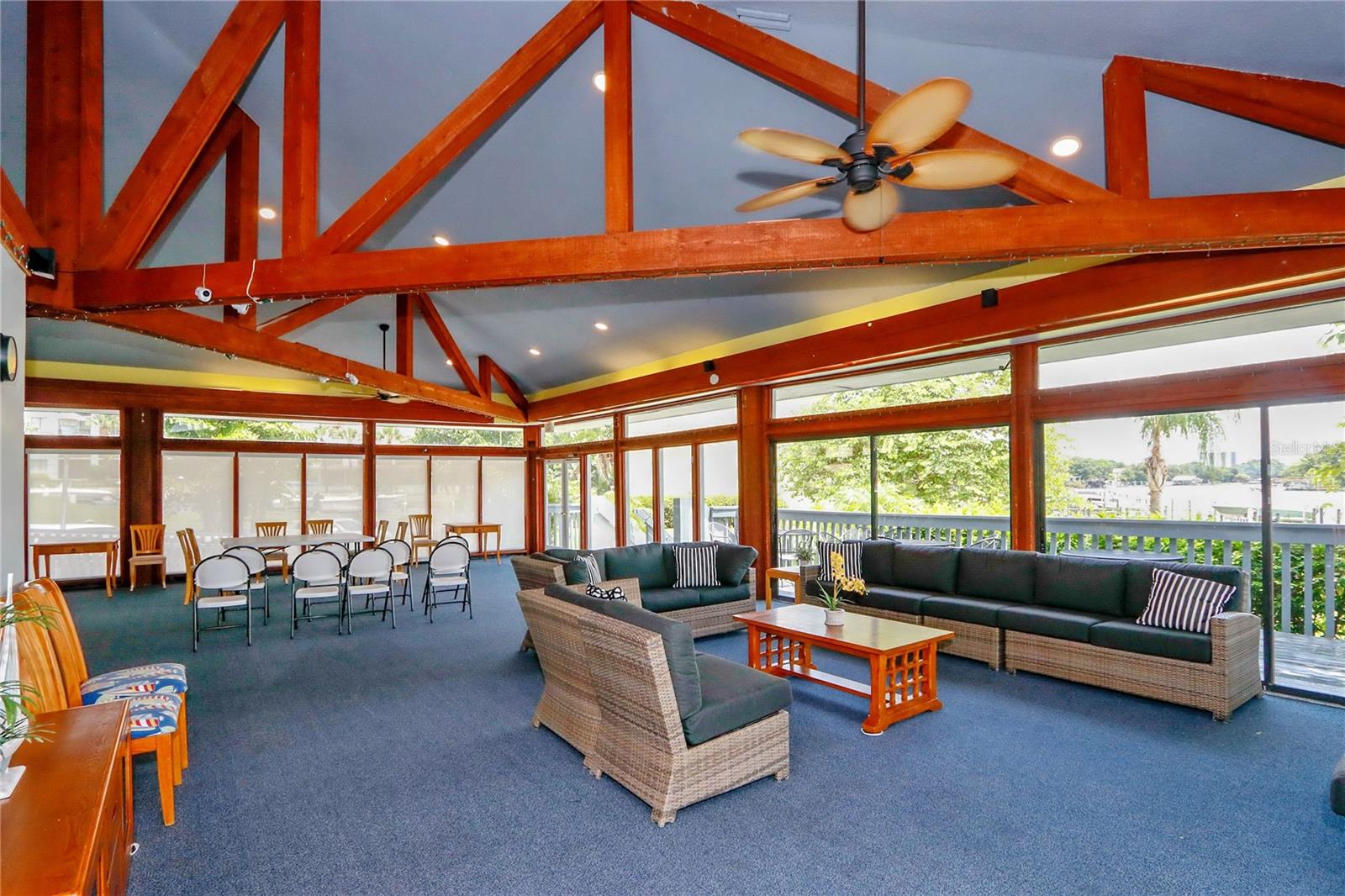 Image 17 of 26 For 2424 Tampa Bay Boulevard D205